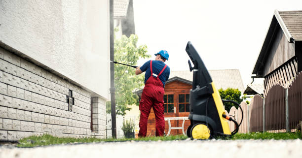 Best Pool Deck Cleaning  in Grover, WY